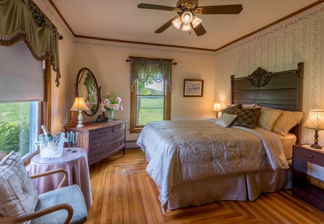 Mad River Inn Waitsfield Экстерьер фото