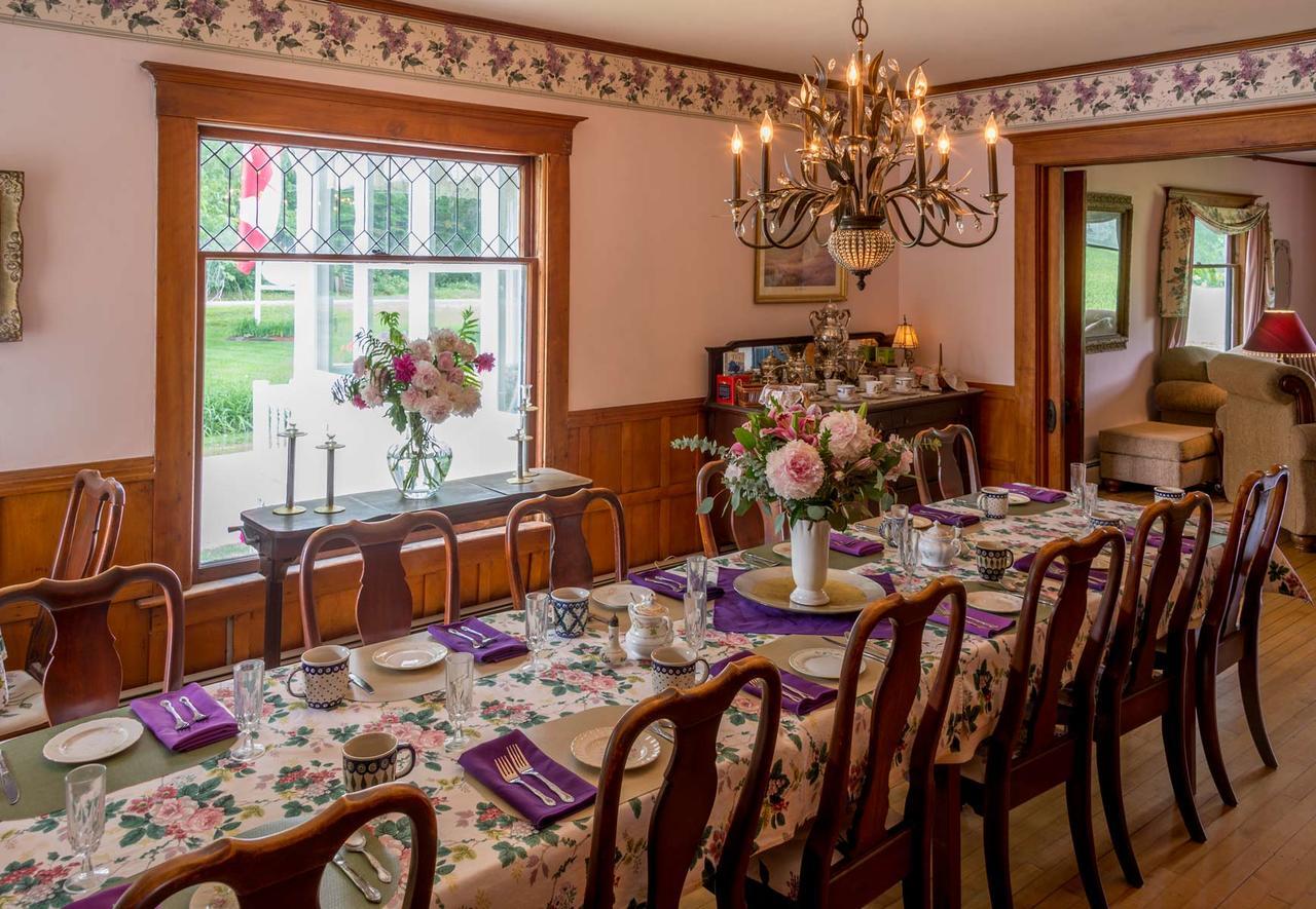 Mad River Inn Waitsfield Экстерьер фото
