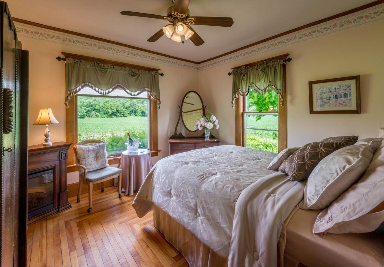 Mad River Inn Waitsfield Экстерьер фото